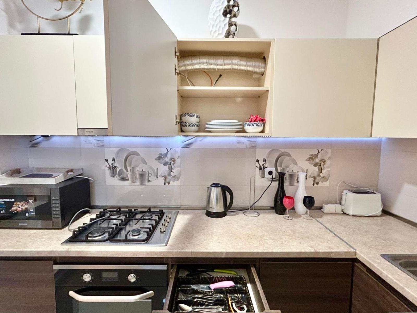 City Center - Next To Holiday Inn -2Br Apartment Τυφλίδα Εξωτερικό φωτογραφία