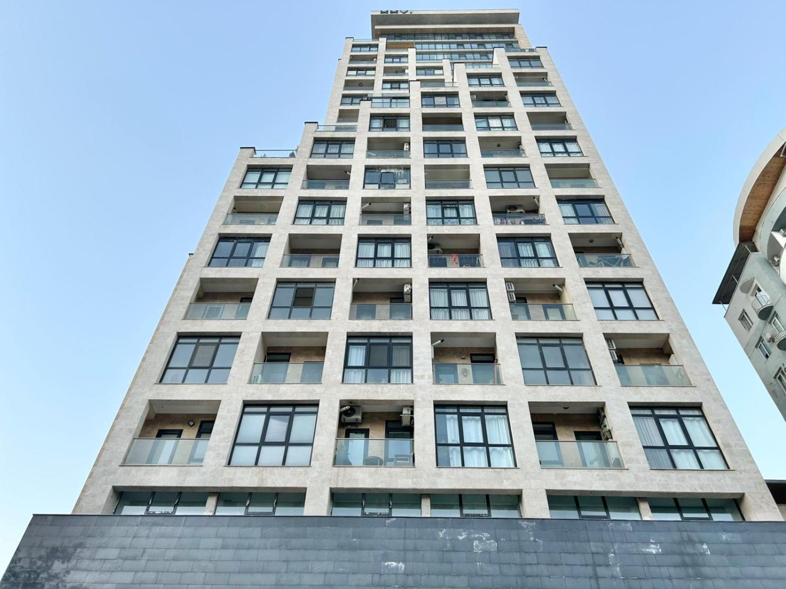City Center - Next To Holiday Inn -2Br Apartment Τυφλίδα Εξωτερικό φωτογραφία