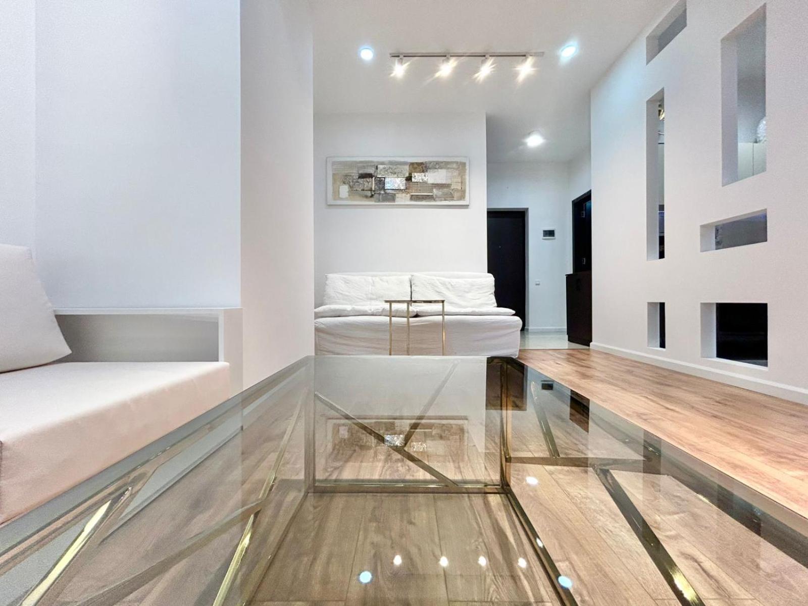 City Center - Next To Holiday Inn -2Br Apartment Τυφλίδα Εξωτερικό φωτογραφία