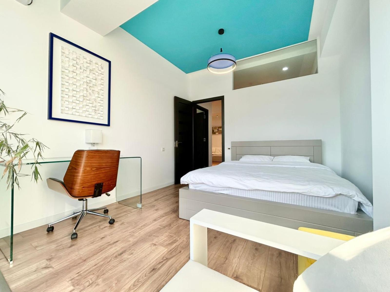 City Center - Next To Holiday Inn -2Br Apartment Τυφλίδα Εξωτερικό φωτογραφία