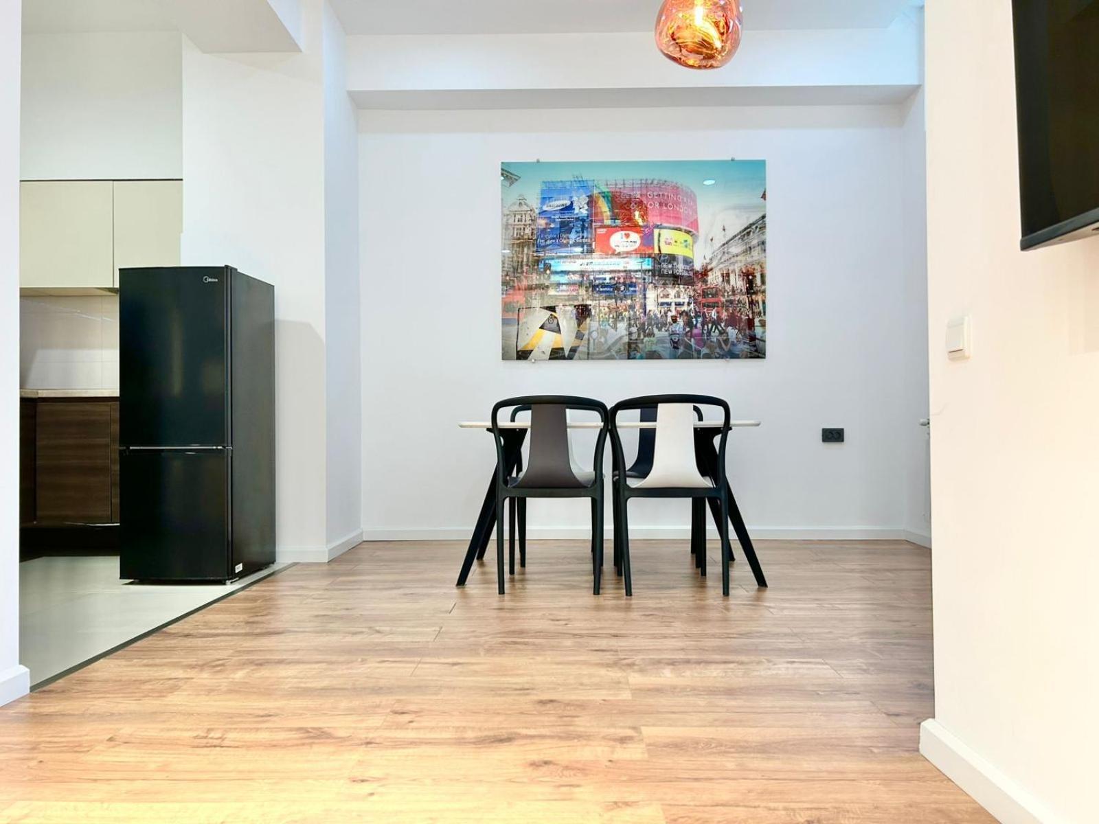 City Center - Next To Holiday Inn -2Br Apartment Τυφλίδα Εξωτερικό φωτογραφία
